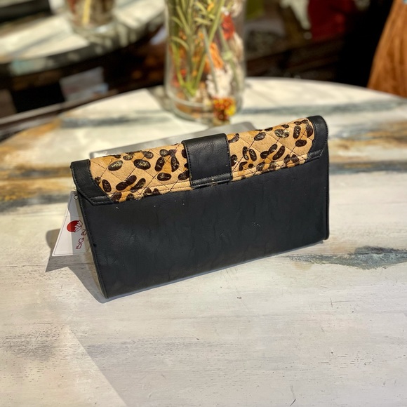 Big Buddha Clutch Purse Black Leather & Leopard Print Splash Bronze Link Strap - Picture 5 of 10